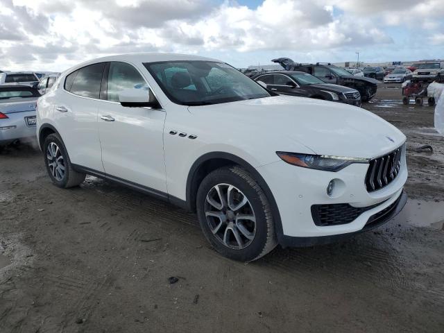 VIN ZN661XUAXHX250088 2017 Maserati Levante no.4