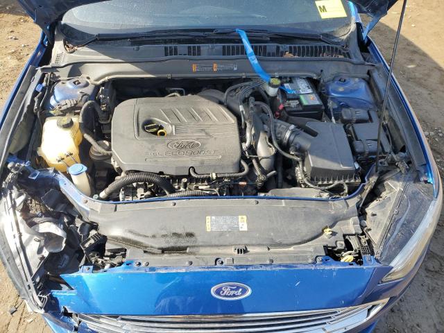 Lot #2470528997 2017 FORD FUSION SE salvage car