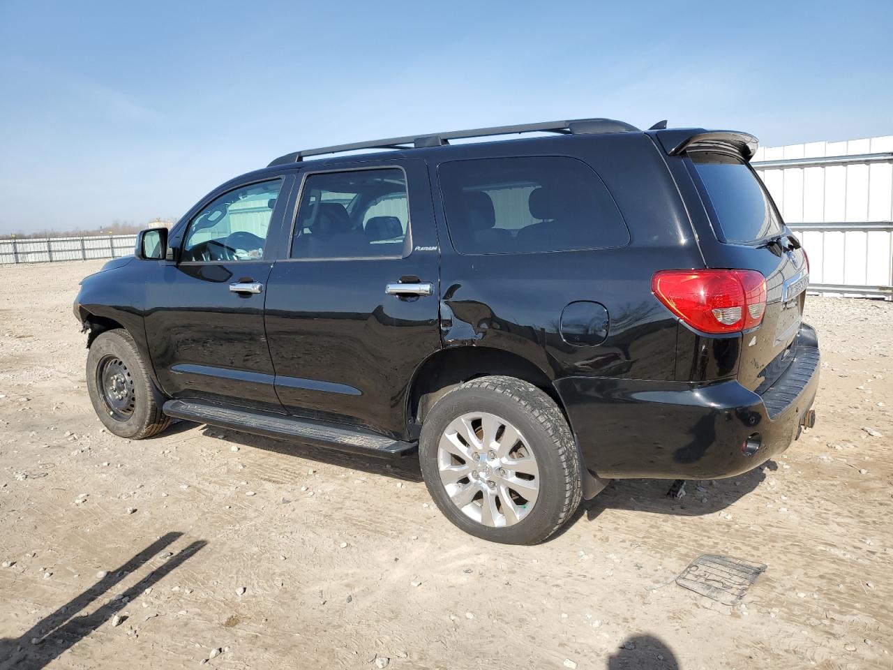 5TDDW5G13GS134682 TOYOTA SEQUOIA 2016
