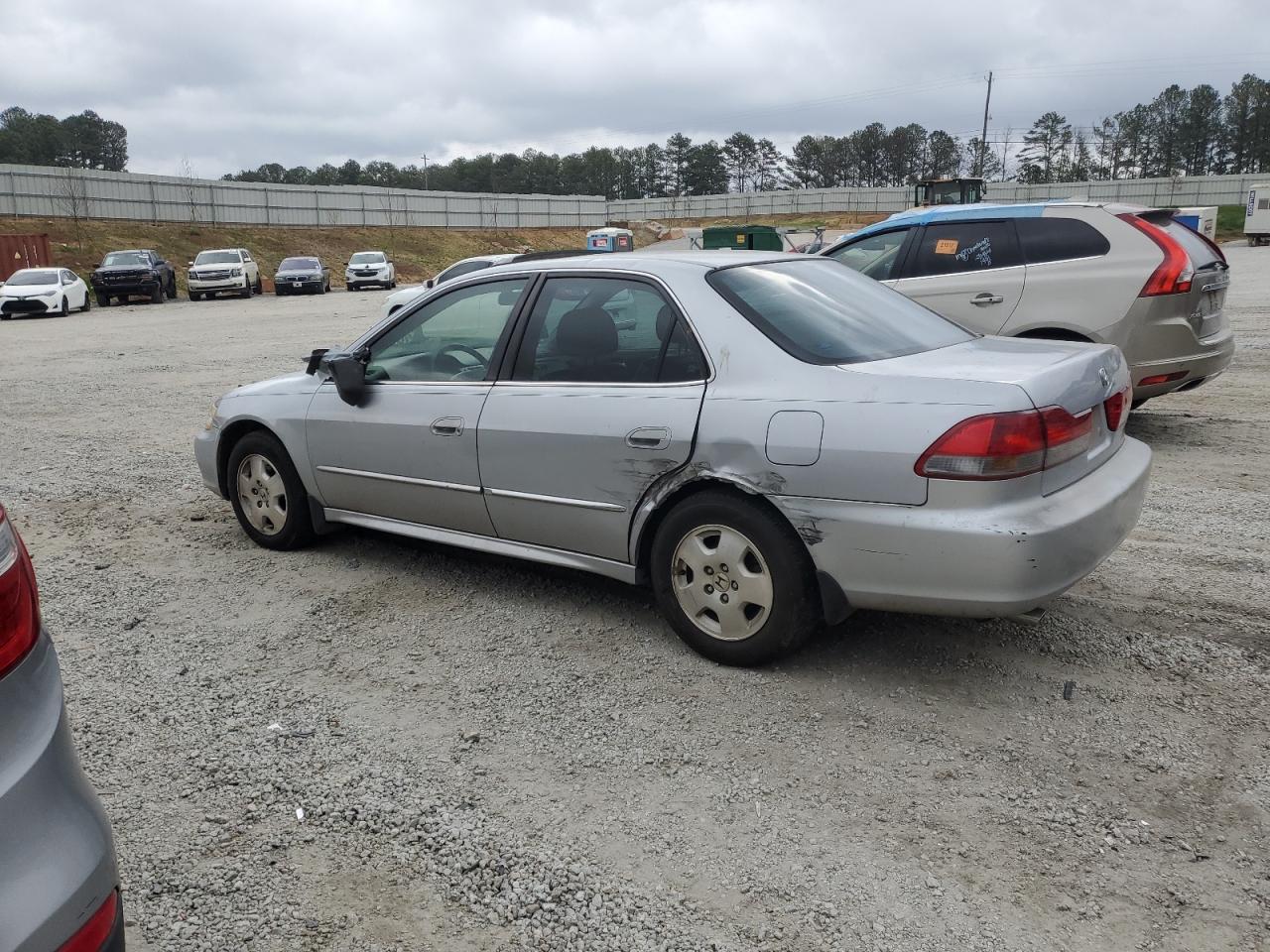 1HGCG165X2A064725 2002 Honda Accord Ex