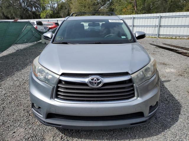 VIN 5TDKKRFH0FS091216 2015 Toyota Highlander, Xle no.5