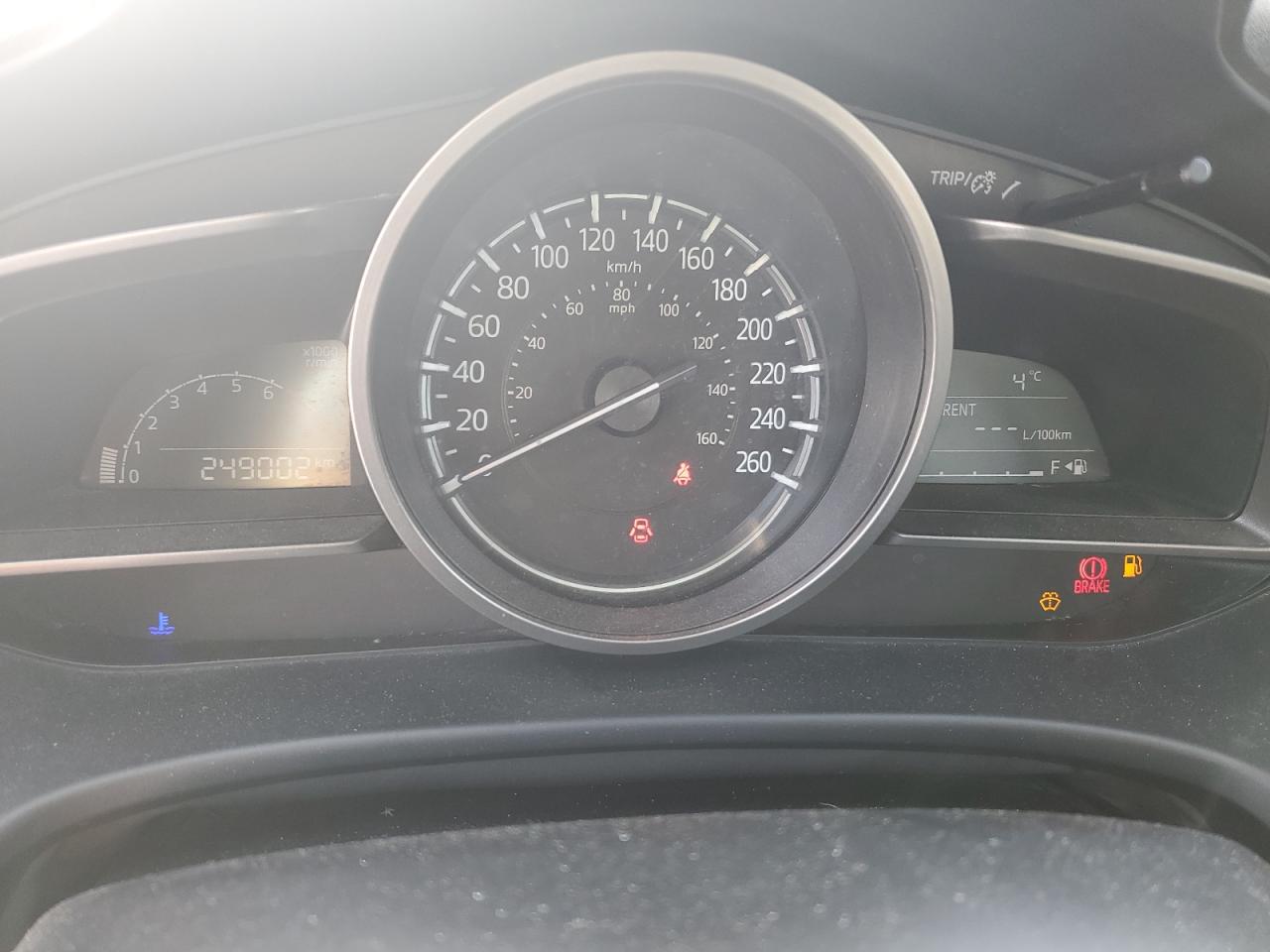 JM1BN1V76J1158974 2018 Mazda 3 Touring