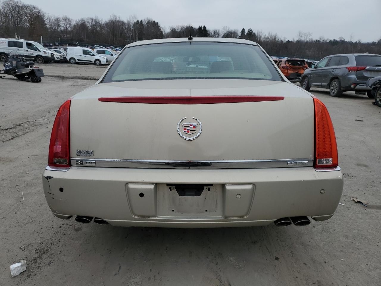 1g6kd57y77u198815 1G6KD57Y77U198815 2007 Cadillac Dts