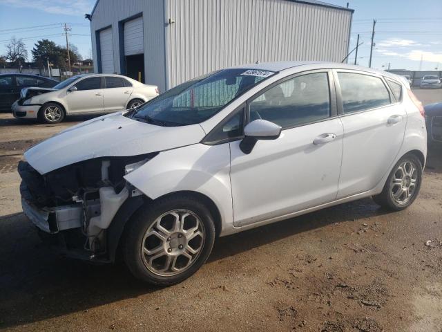 Lot #2359248132 2014 FORD FIESTA S salvage car