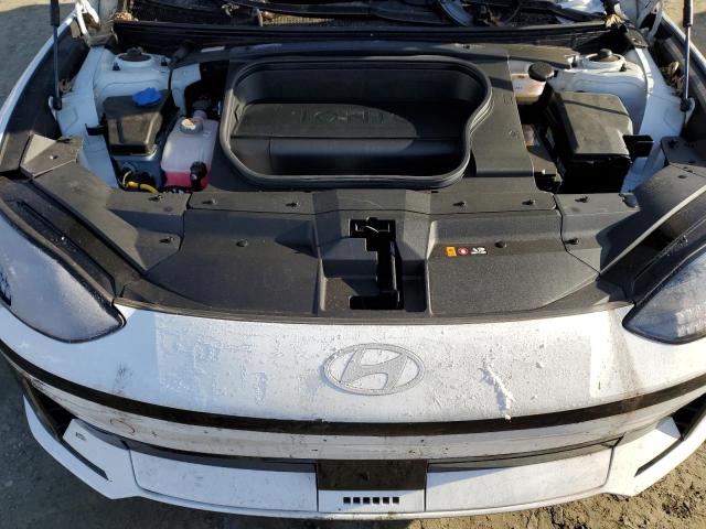 2023 HYUNDAI IONIQ 6 SE - KMHM34AA7PA021936