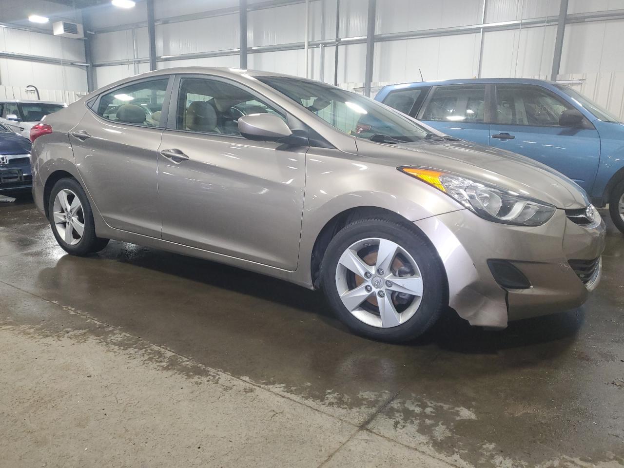 2013 Hyundai Elantra Gls vin: 5NPDH4AE8DH387109