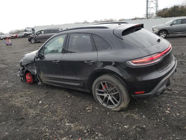 VIN WP1AG2A52PLB35686 2023 Porsche Macan, S no.2