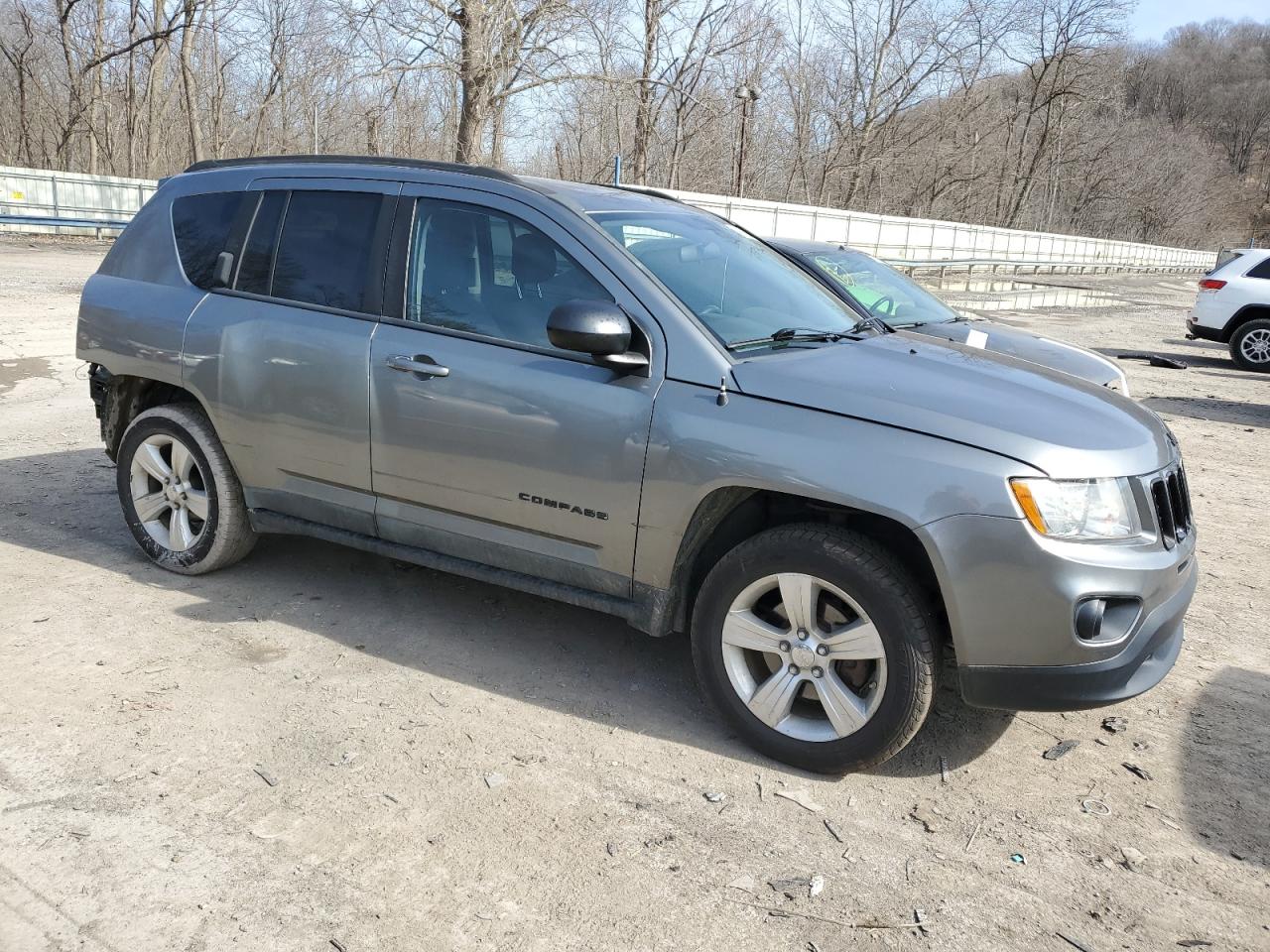 1J4NF1FB0BD259435 2011 Jeep Compass Sport