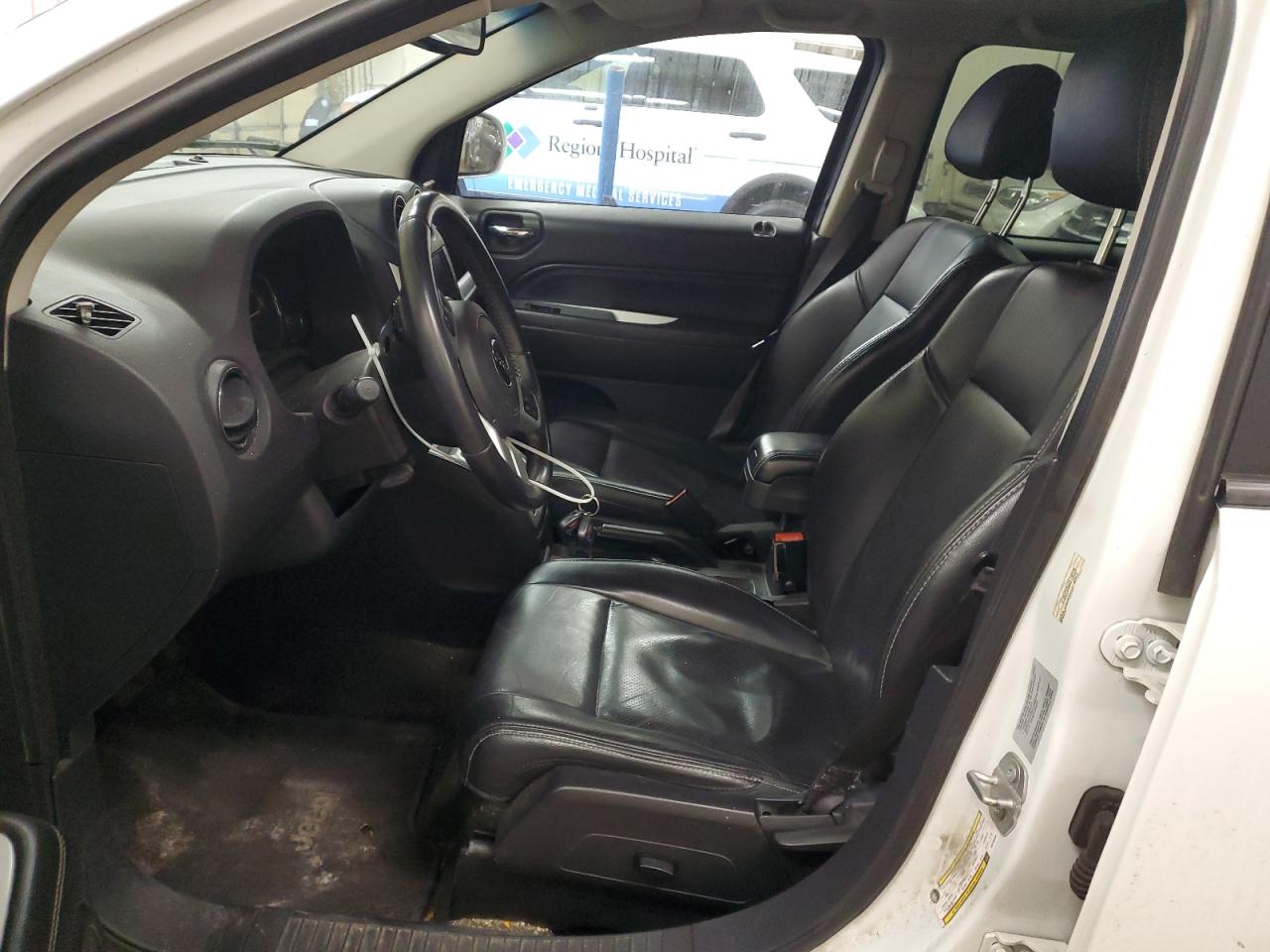 1C4NJDEB6GD730339 2016 Jeep Compass Latitude