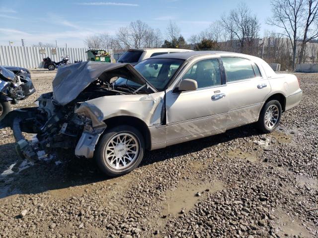 Lot #2441092040 2000 LINCOLN TOWN CAR S salvage car