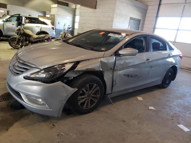 Lot #2452677300 2013 HYUNDAI SONATA GLS salvage car