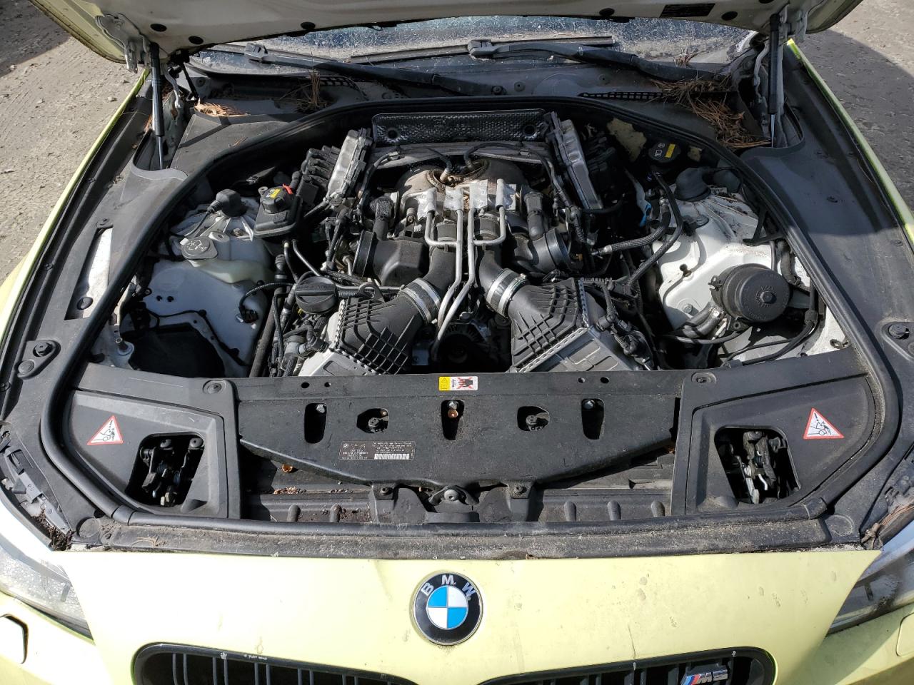 WBSFV9C58FD594385 2015 BMW M5