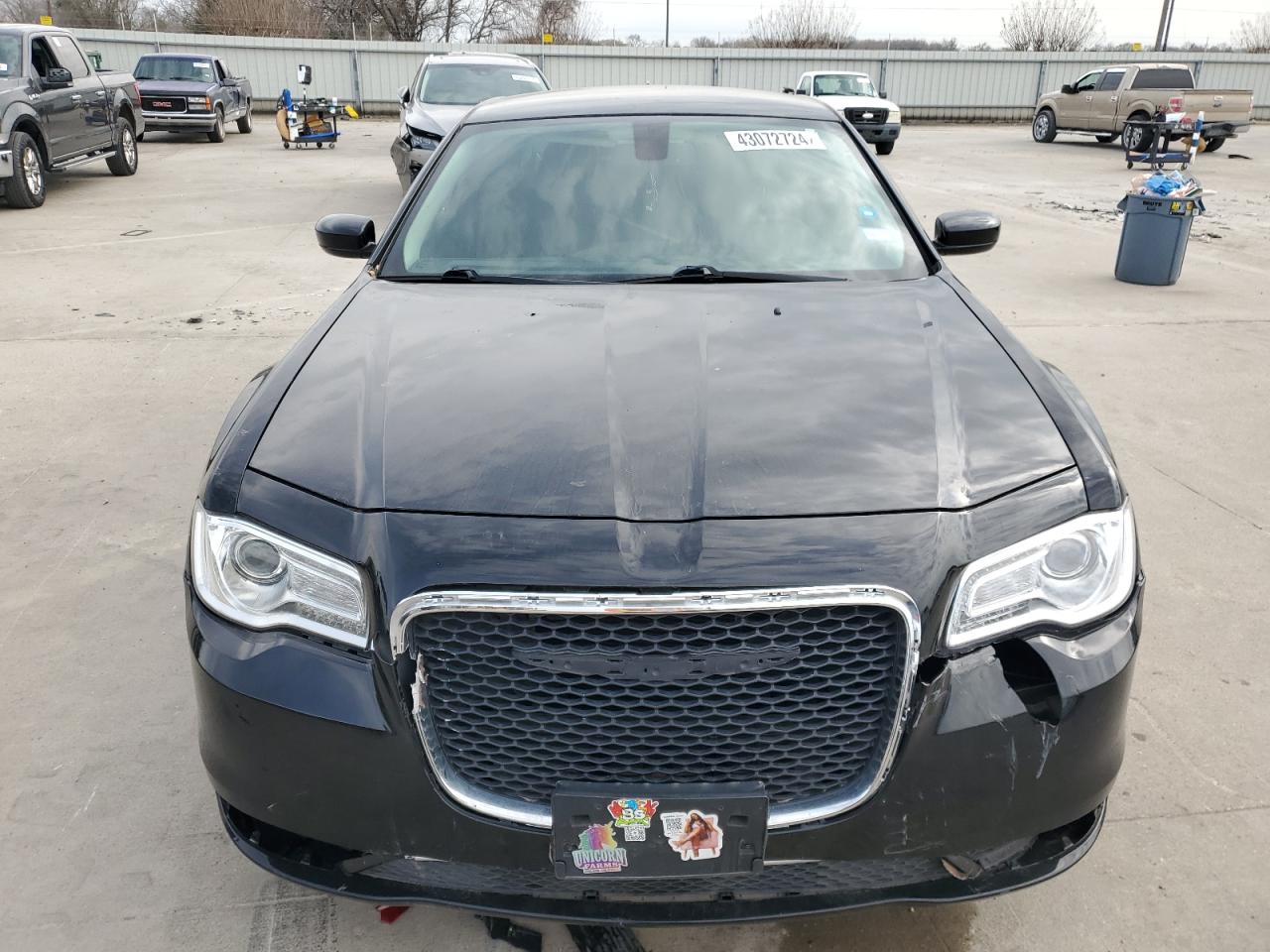 2C3CCAAG4HH593623 2017 Chrysler 300 Limited