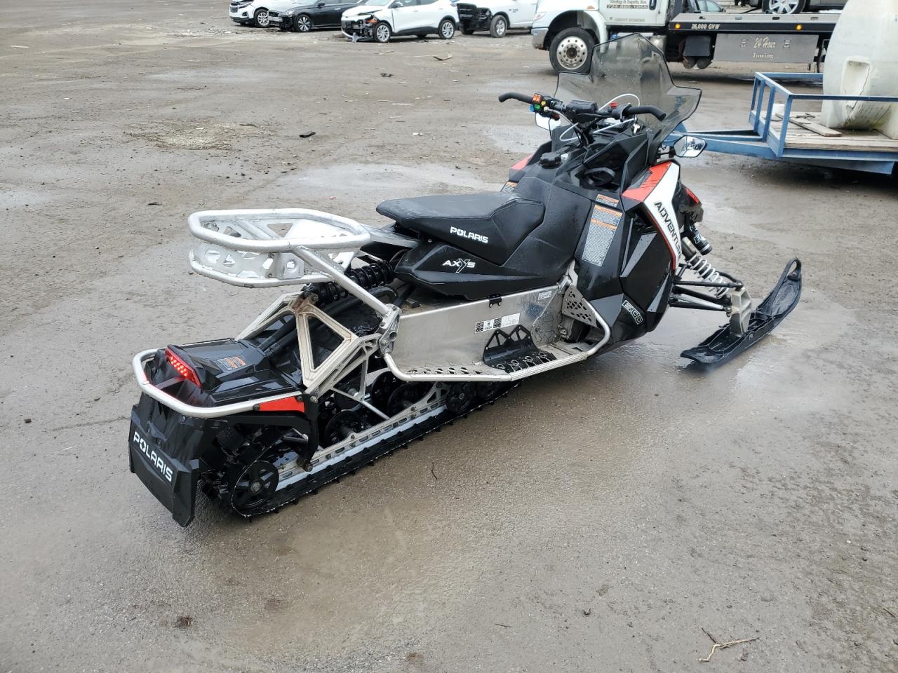 Lot #2869689096 2016 POLARIS SWITCHBACK