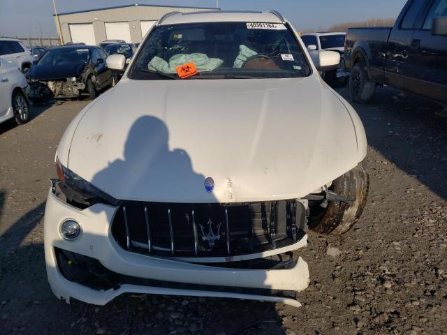 VIN ZN661XUSXHX237642 2017 Maserati Levante, Sport no.5