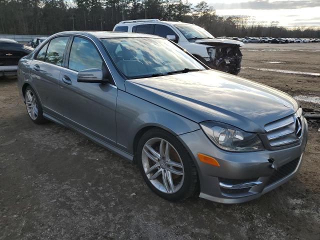 VIN WDDGF4HB7DR289721 2013 Mercedes-Benz C-Class, 250 no.4