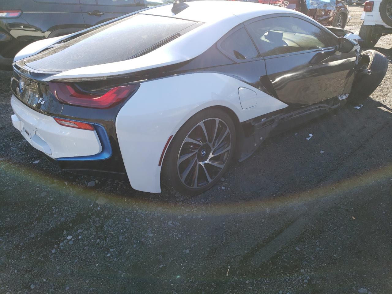 Lot #2409161851 2016 BMW I8