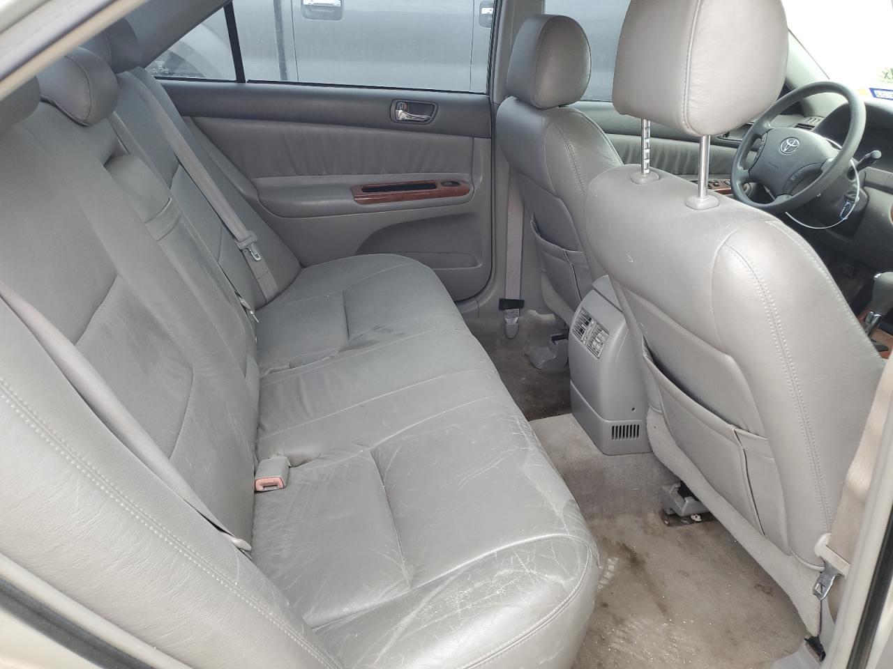 4T1BE32K55U392754 2005 Toyota Camry Le