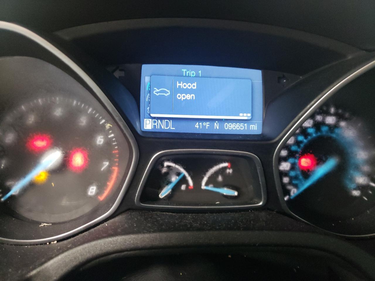 1FAHP3F21CL366650 2012 Ford Focus Se