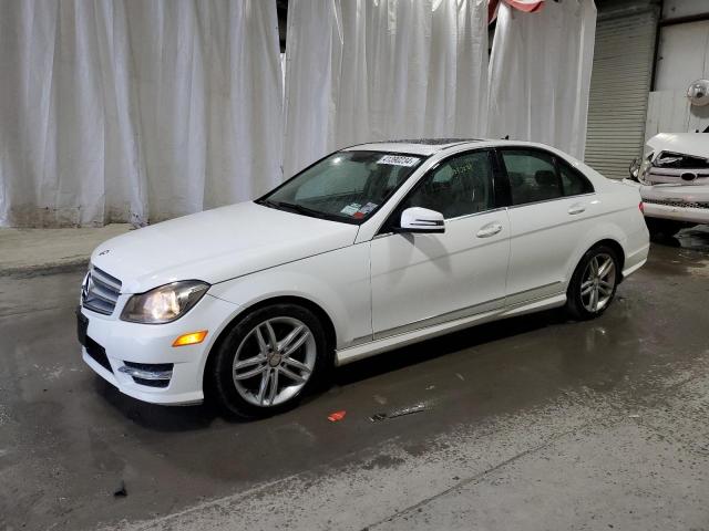 VIN WDDGF8AB6DR295835 2013 Mercedes-Benz C-Class, 3... no.1