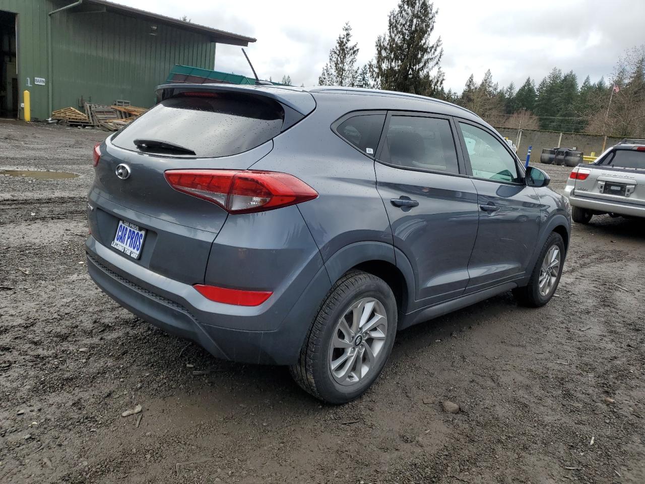 2016 Hyundai Tucson Limited vin: KM8J33A40GU128168