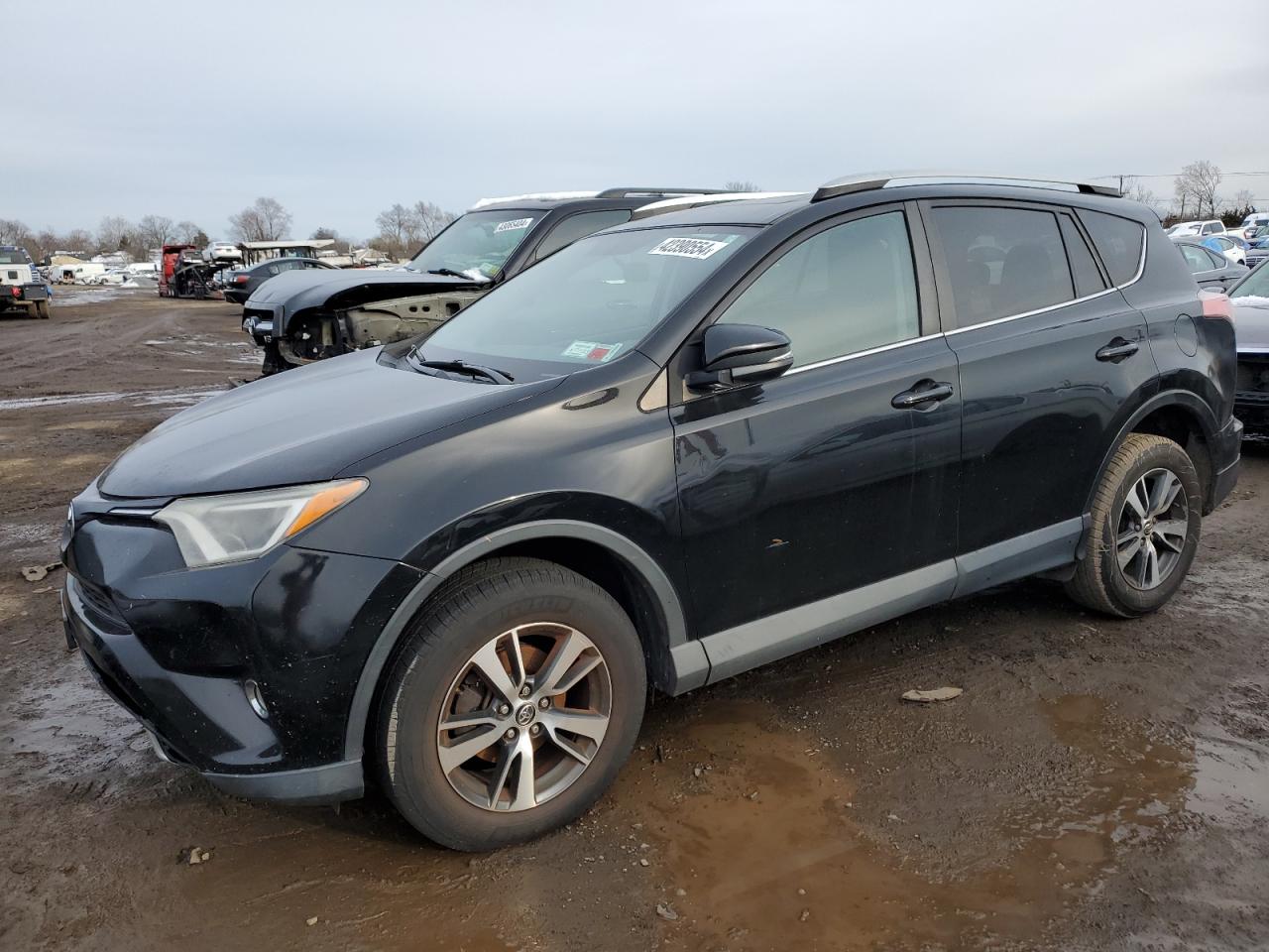 2016 Toyota Rav4 Xle vin: 2T3RFREV8GW530978