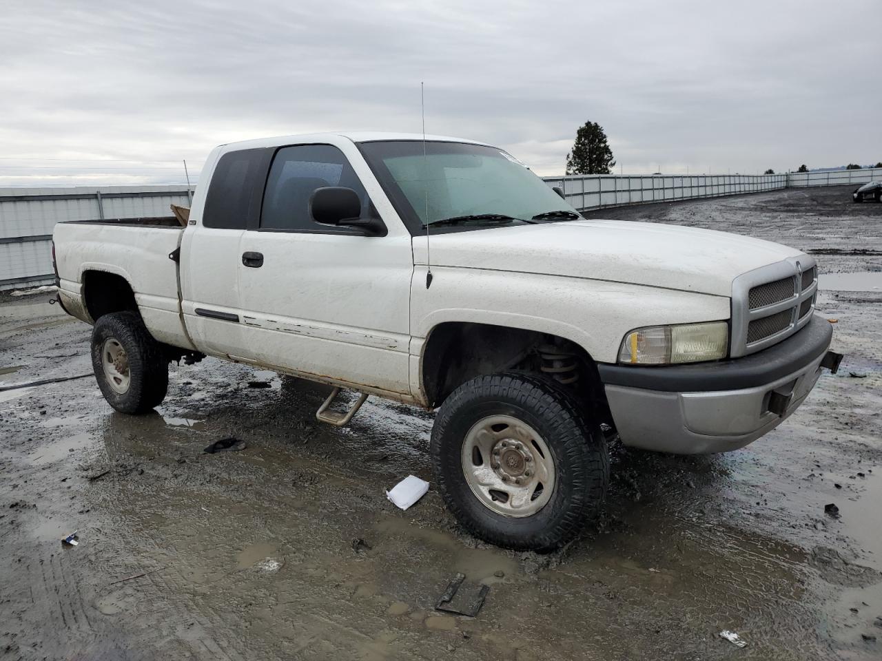 3B7KF23Z62M277345 2002 Dodge Ram 2500