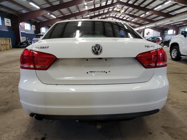 2015 VOLKSWAGEN PASSAT SE 1VWBS7A32FC021702