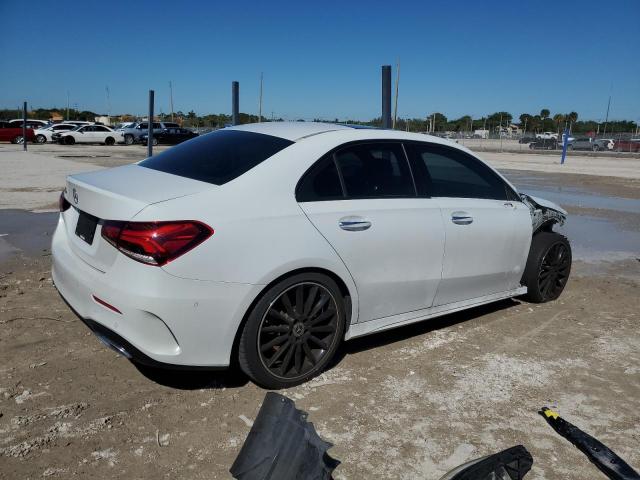 2020 MERCEDES-BENZ A 220 W1K3G4EB7LW044529