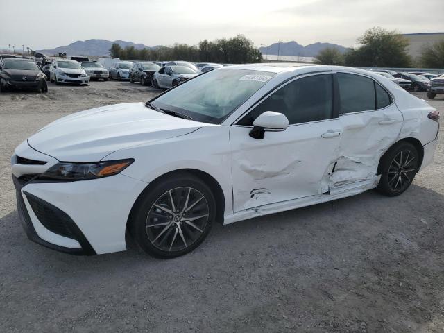 Lot #2457660097 2023 TOYOTA CAMRY SE N salvage car