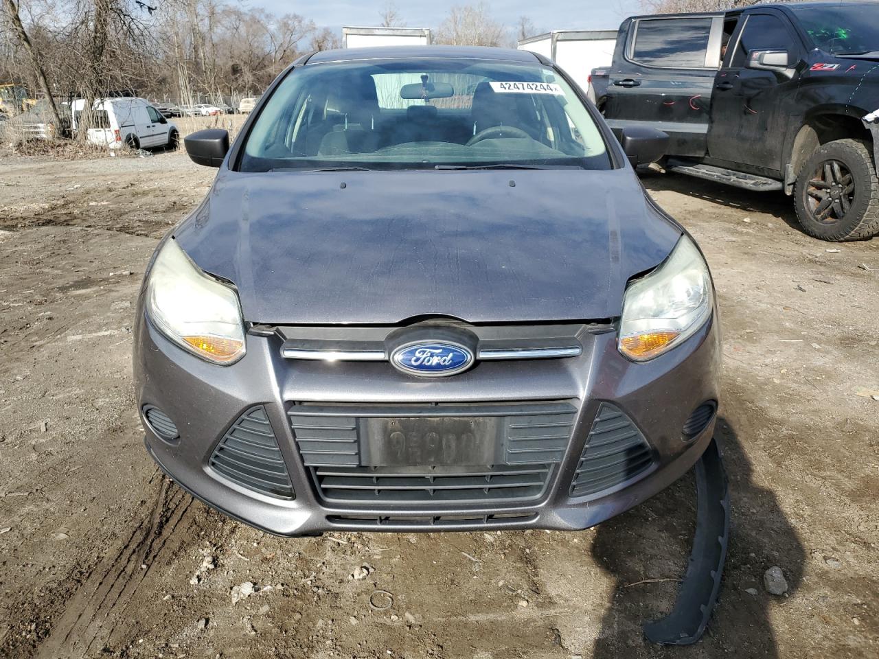 2014 Ford Focus S vin: 1FADP3E22EL426955