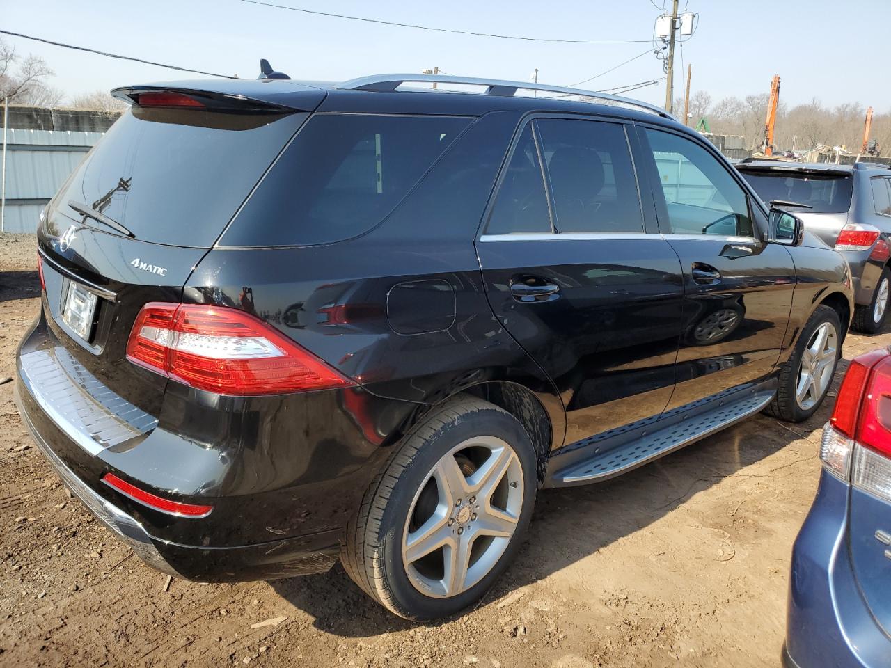 4jgda7db0ea291437 4JGDA7DB0EA291437 2014 Mercedes-Benz Ml 550 4Matic