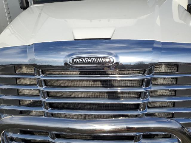 Lot #2343627638 2014 FREIGHTLINER CASCADIA 1 salvage car