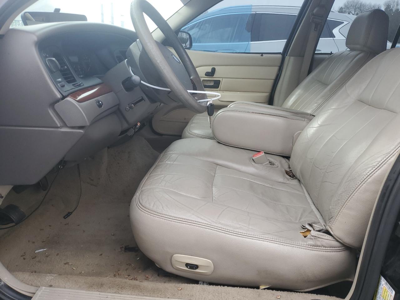 2FAFP74V96X147499 2006 Ford Crown Victoria Lx