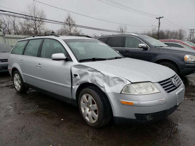 2001 Volkswagen Passat Glx VIN: WVWWH63B51E263320 Lot: 44250954