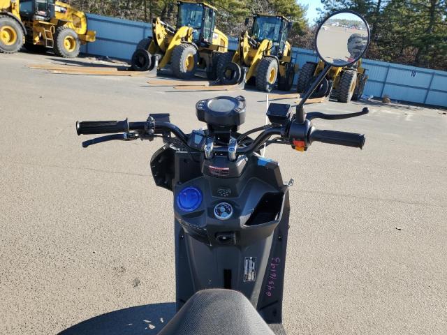 2022 VESPA SCOOTER LLPTGKBFXN1080034
