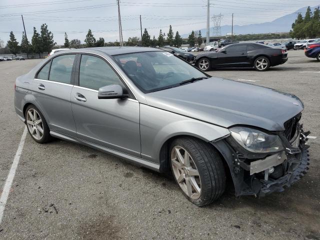 VIN WDDGF4HBXDA781125 2013 Mercedes-Benz C-Class, 250 no.4