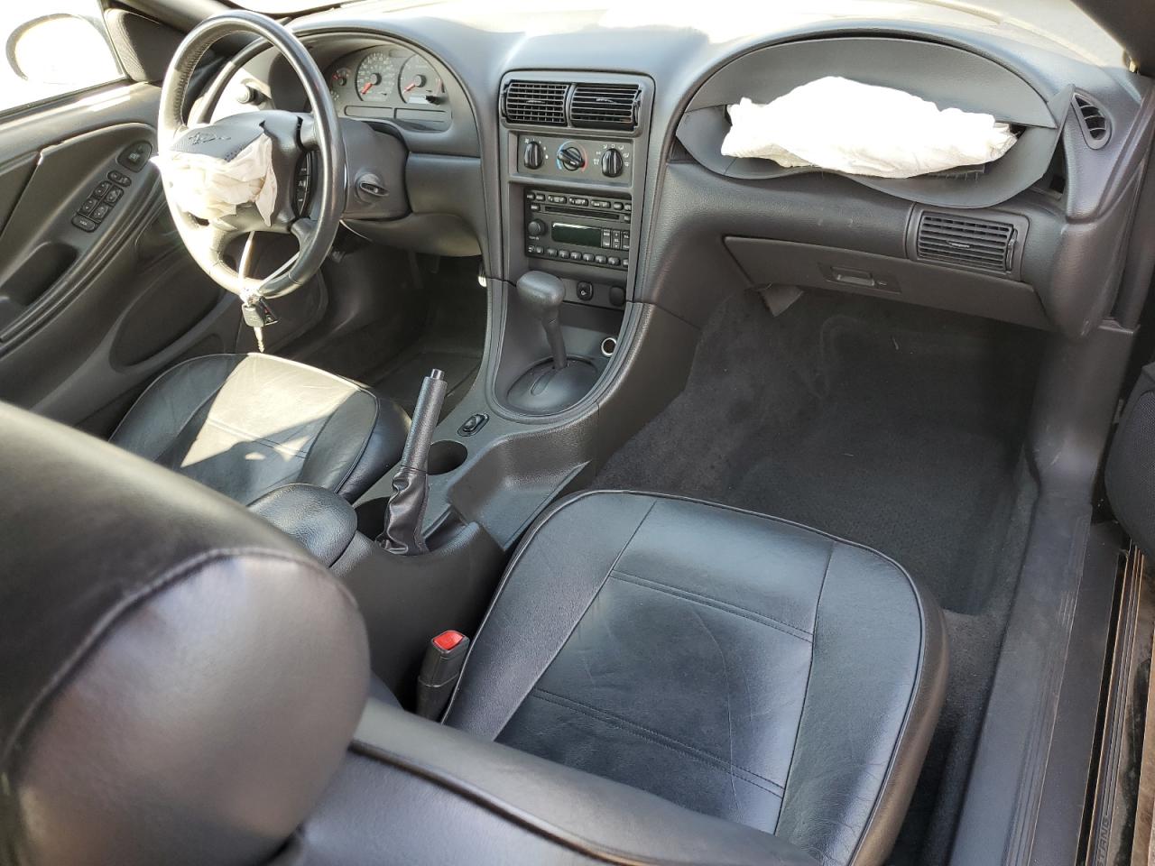 1FAFP44421F137973 2001 Ford Mustang 1FAFP44421F137973 2001 Ford Mustang