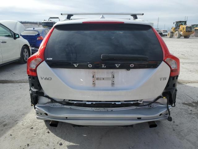 2015 VOLVO V60 PREMIE - YV140MEK4F1221746