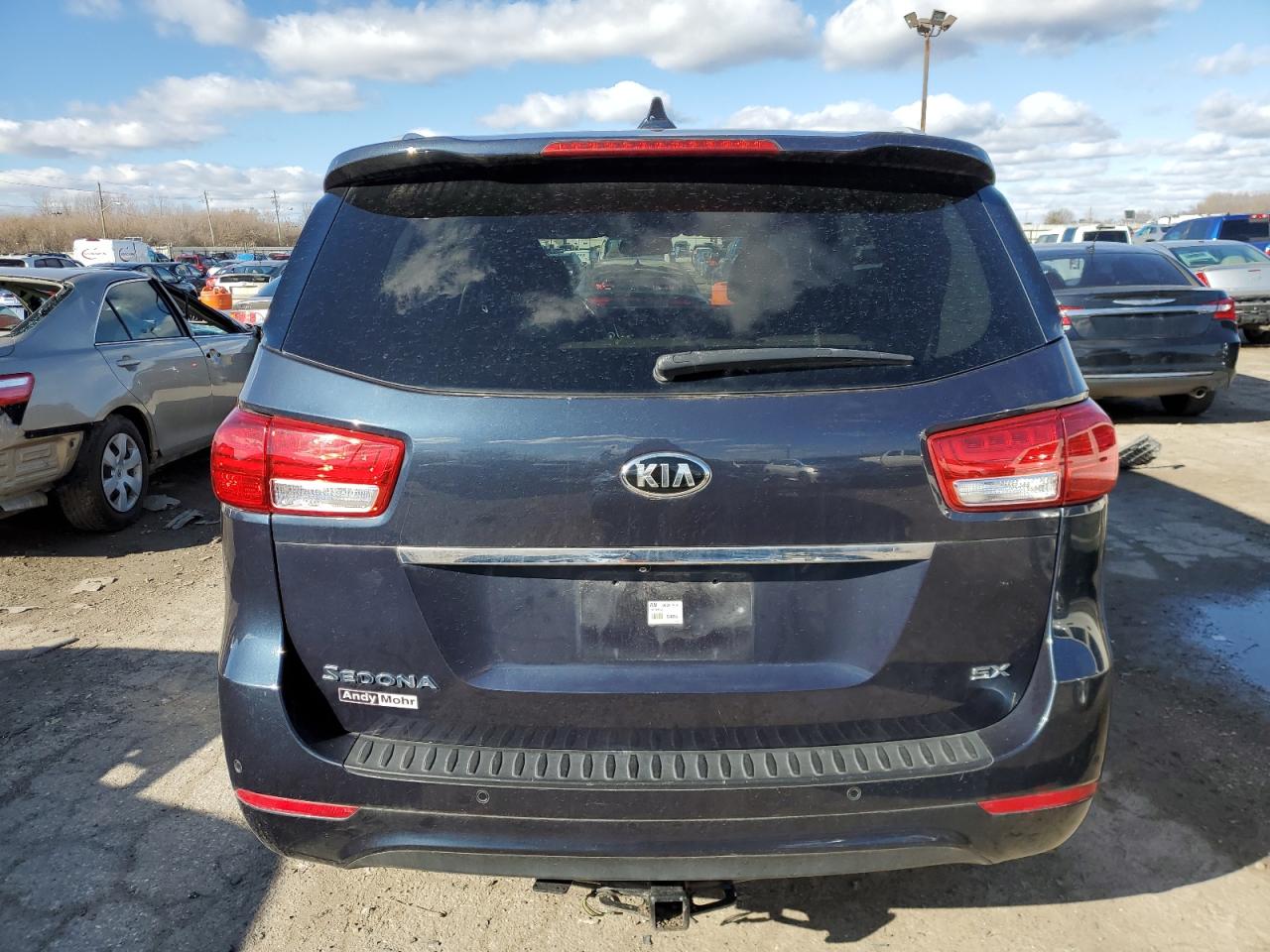 KNDMC5C10F6031314 2015 Kia Sedona Ex