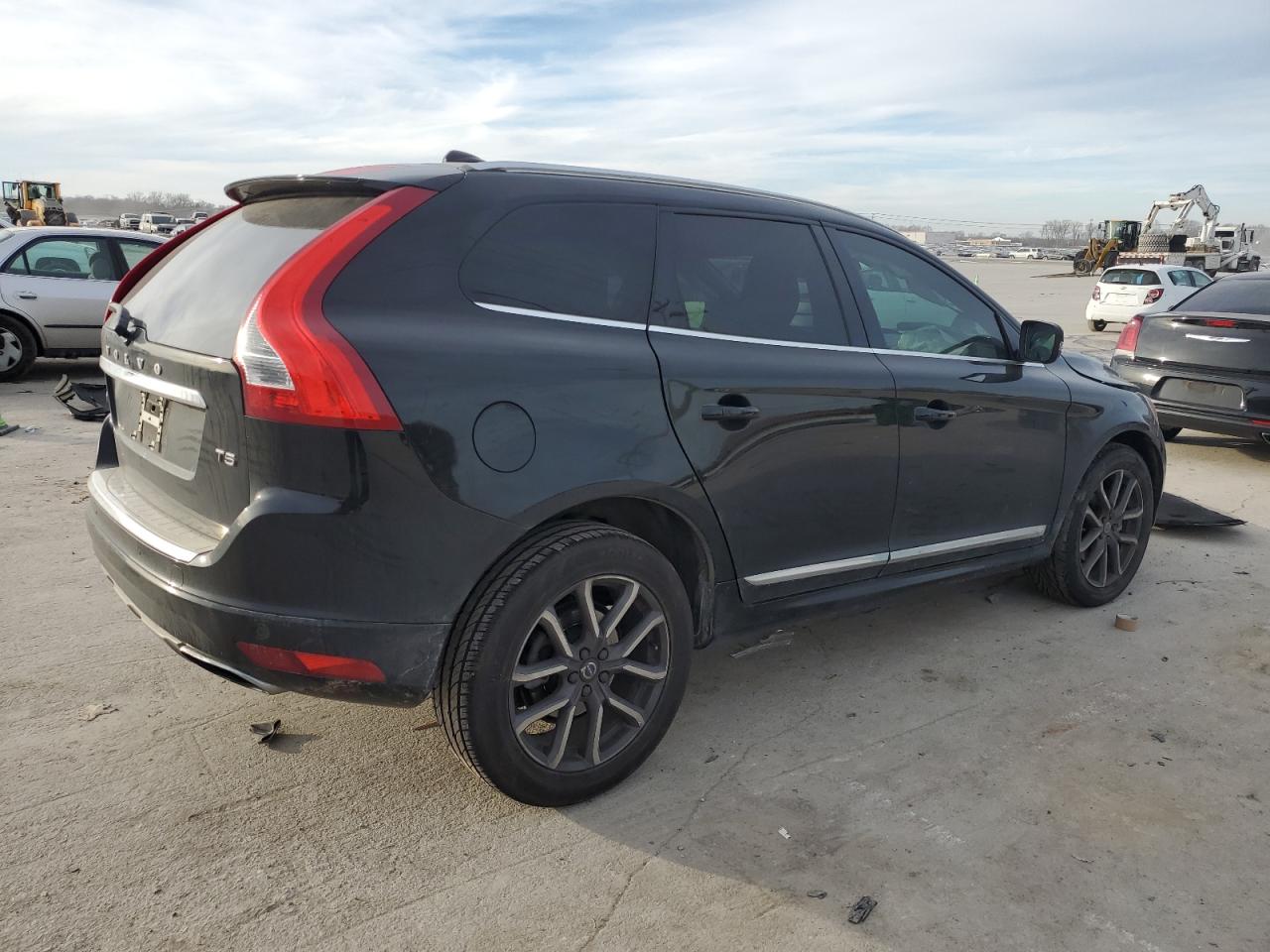 YV440MDK2G2784567 2016 Volvo Xc60 T5 Premier