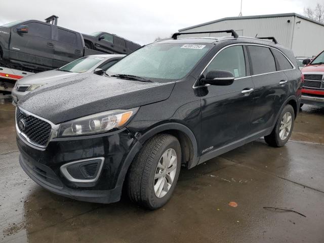 Lot #2536007033 2016 KIA SORENTO LX salvage car