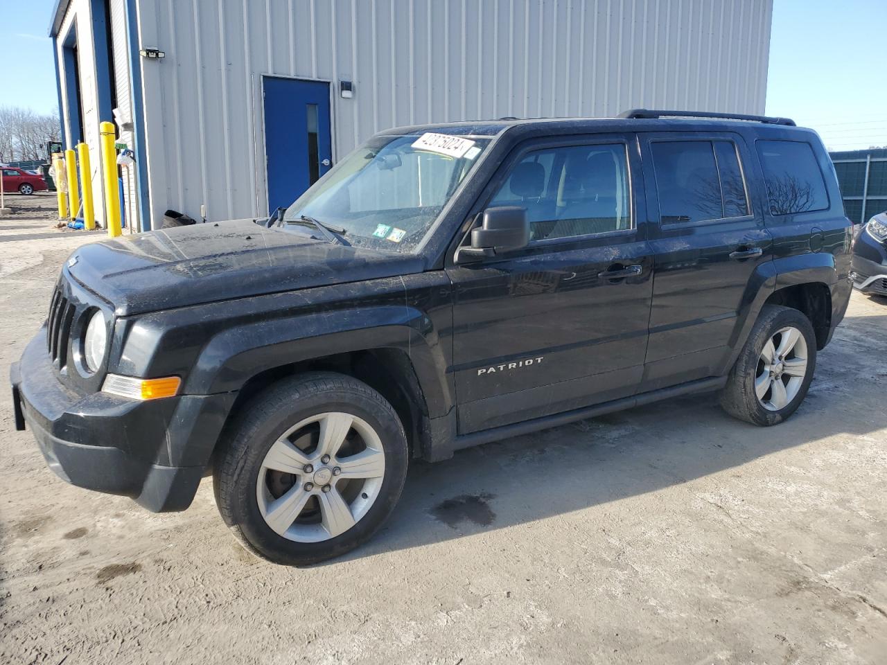 1C4NJRFBXDD189674 2013 Jeep Patriot Latitude