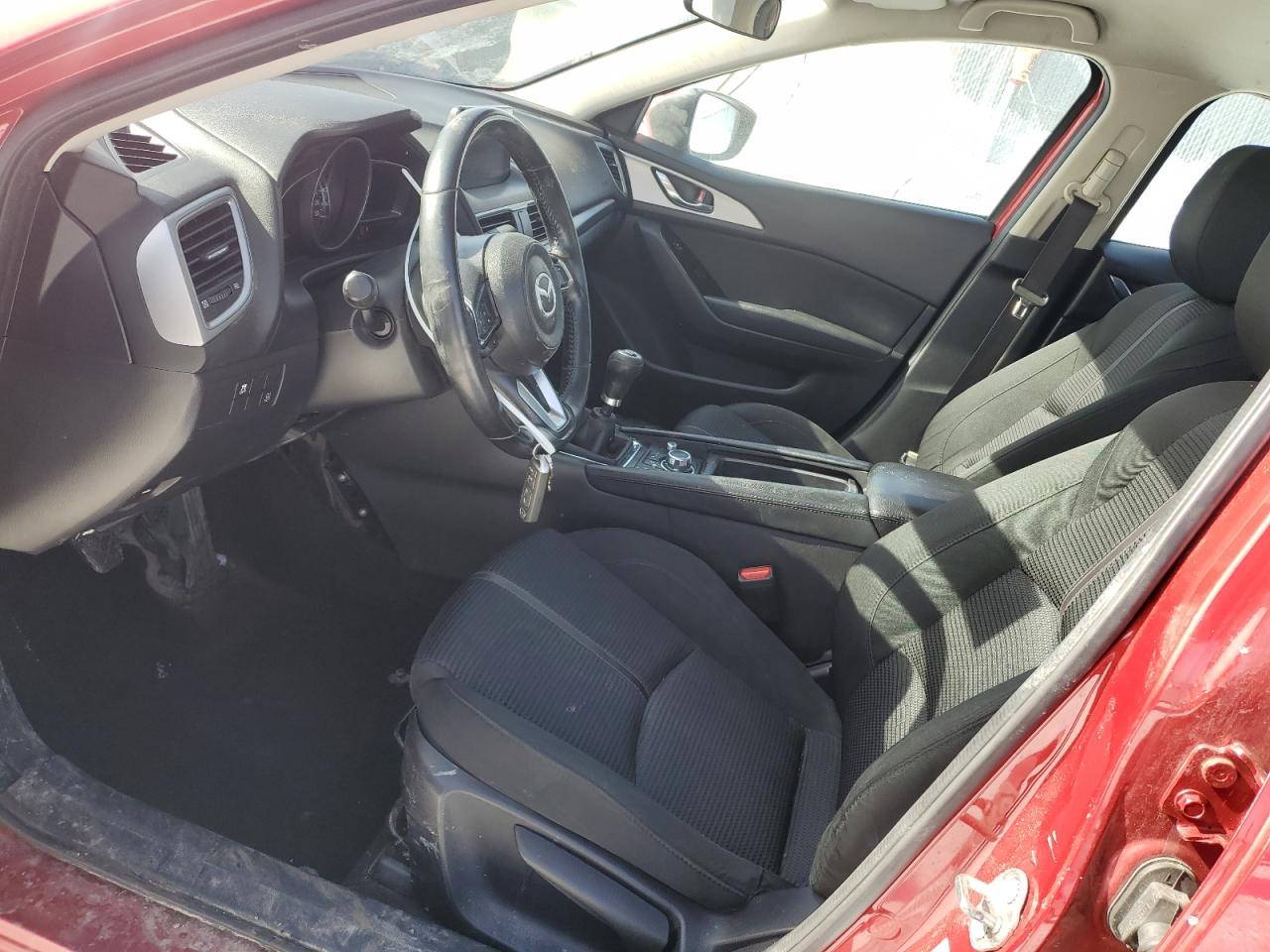 JM1BN1V76J1158974 2018 Mazda 3 Touring