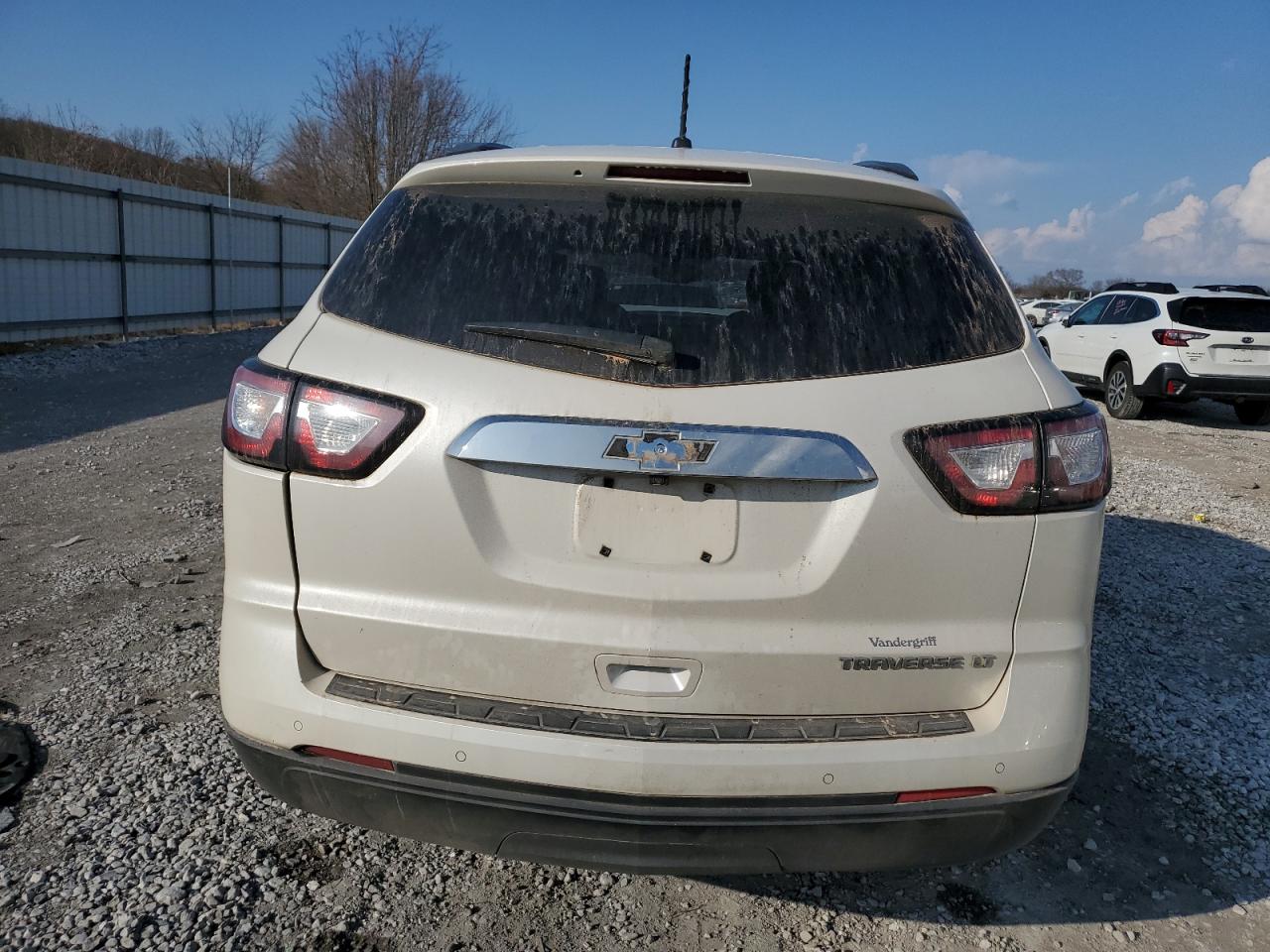 2015 Chevrolet Traverse Lt vin: 1GNKRGKDXFJ187085