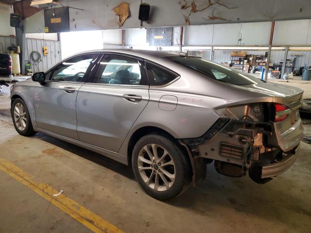 3FA6P0HD5LR136003 Ford Fusion SE 2