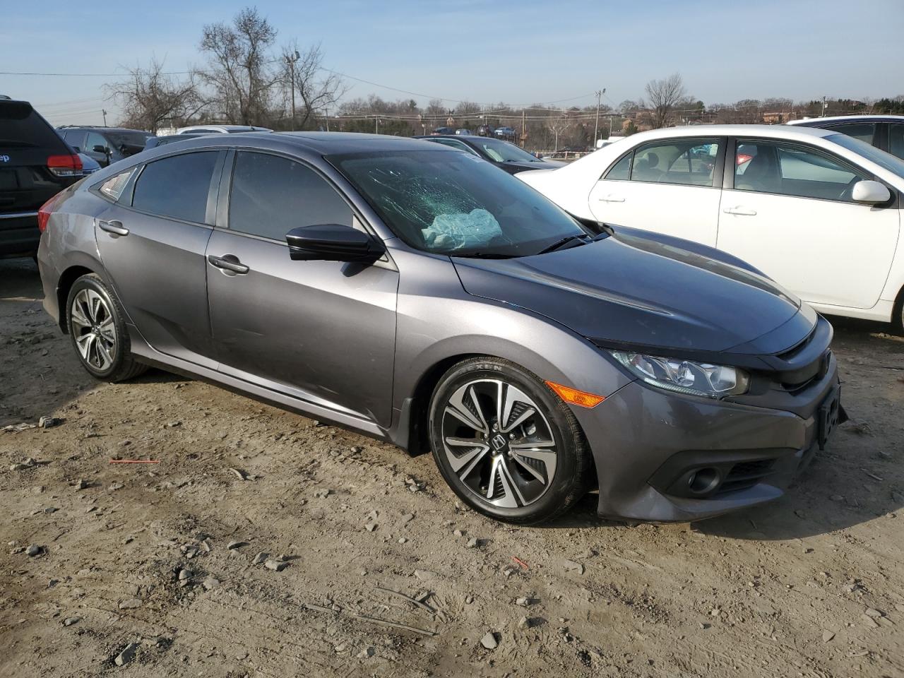 JHMFC1F38JX040133 2018 Honda Civic Ex