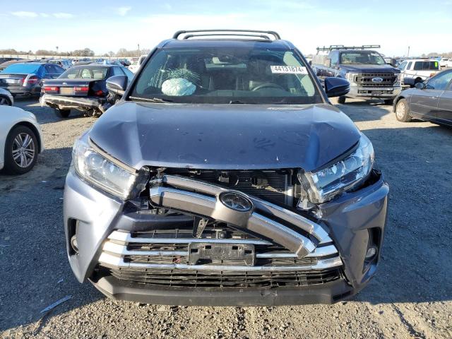 VIN 5TDDZRFH8KS958831 2019 Toyota Highlander, Limited no.5