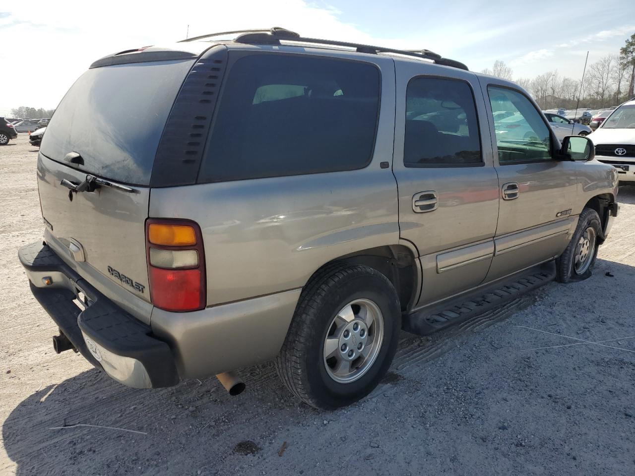 1GNEC13TX1J117242 2001 Chevrolet Tahoe C1500