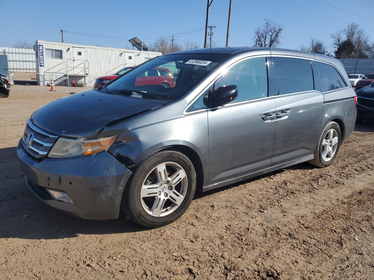 5FNRL5H92BB052104 2011 Honda Odyssey Touring